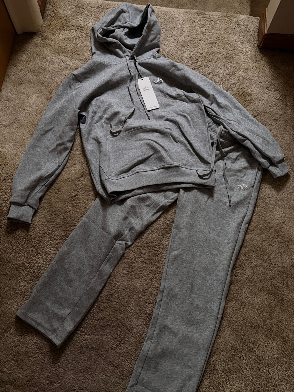 Alo yoga men Grey Hoodie & Joggers Set